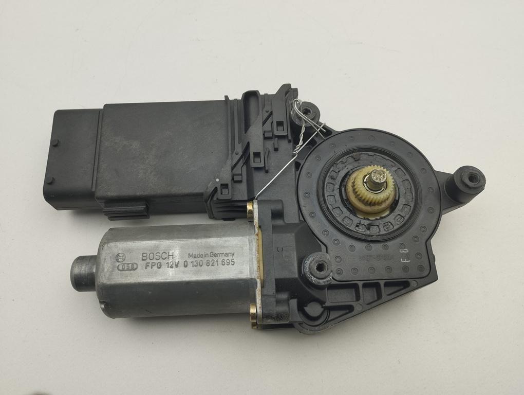 моторчик стеклоподъемника передний левый Volkswagen Passat B5+ (GP) 2001, 1.9 л., МКПП, универсал, 1Q54Q4301