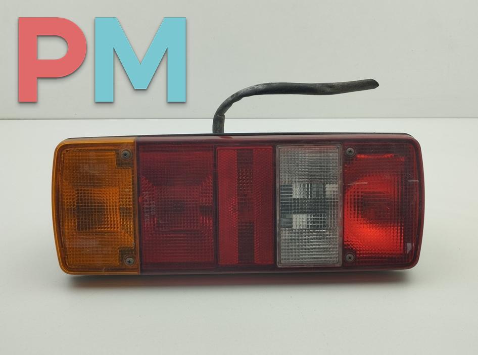 фонарь задний правый Volkswagen Transporter T4 1994, 2.4 л., дизель, МКПП, зелёный, микроавтобус - фото №1