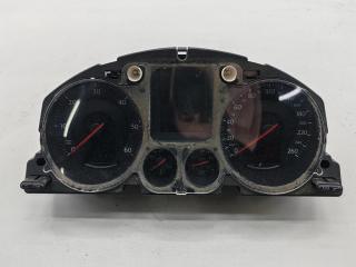 приборная панель Volkswagen Passat B6 2006, 2.0 л., дизель, МКПП, чёрный, универсал, 3C0920871