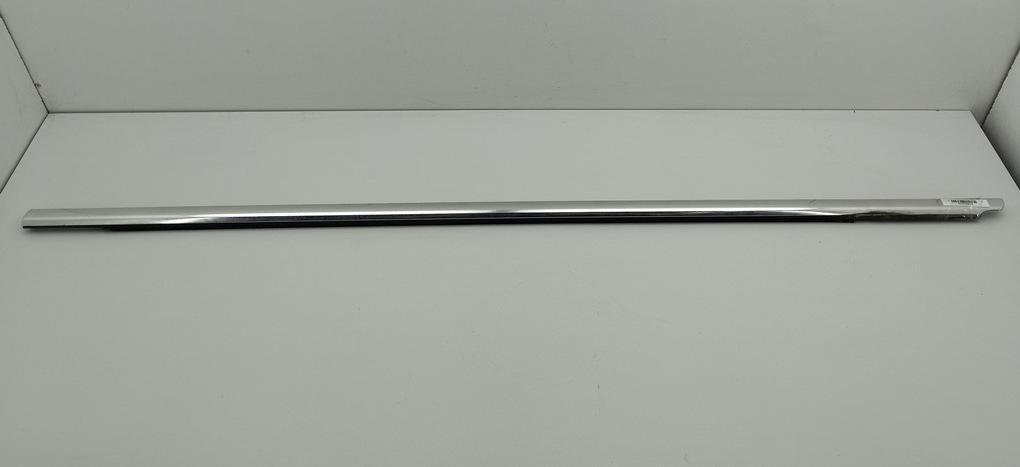 Молдинг стекла двери наружный Volkswagen Passat B6 2006, 2.0 л., бензин, МКПП, серый, седан