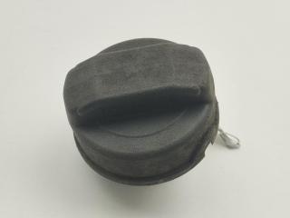 пробка топливного бака Volkswagen Passat B5 1997, 2.3 л., бензин, МКПП, зелёный, седан, 1H0201553B