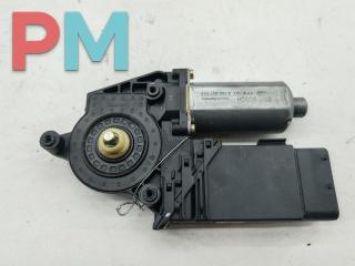 моторчик стеклоподъемника передний левый Volkswagen Passat B5 1997, 1.6 л., МКПП, универсал, 3B4837751BA
