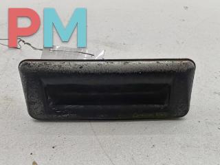 кнопка открытия багажника Skoda Fabia 2 поколение (5J) 2009, 1.2 л., бензин, МКПП, серый, хетчбэк 5 дв.
