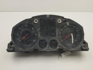 приборная панель Volkswagen Passat B6 2008, 2.0 л., дизель, МКПП, серый, универсал, 3C0920871E