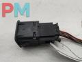 Кнопка открывания лючка топливного бака Volkswagen Passat B5 1997, 1.6 л., бензин, МКПП, зелёный, универсал, 3B0959833 - фото №2
