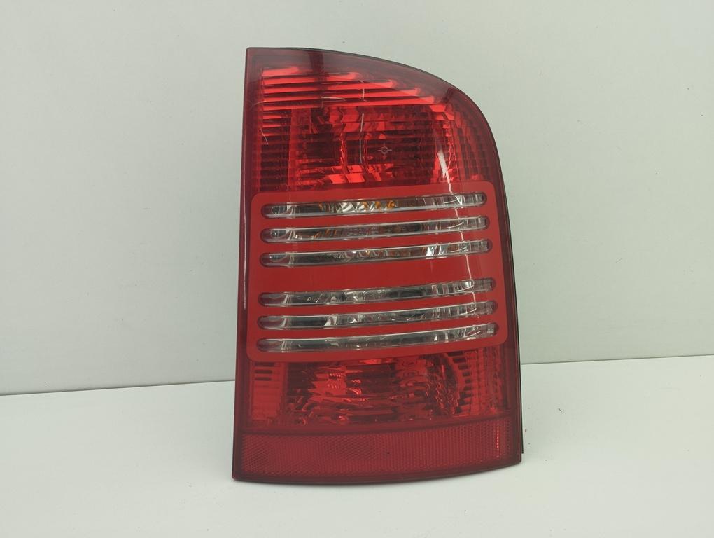 фонарь задний правый Skoda Octavia mk1 (A4 1U) 1999, 1.6 л., бензин, МКПП, красный, универсал, 1U9945096