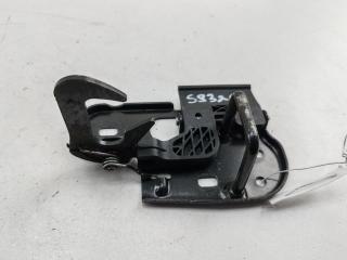 ответная часть (скоба) замка двери Volkswagen Passat B6 2009, 1.4 л., бензин, МКПП, чёрный, универсал