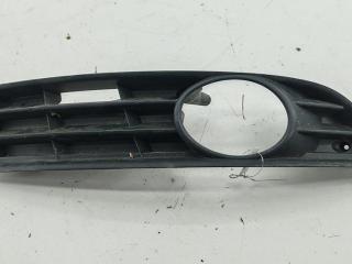 рамка фары противотуманной правой Volkswagen Passat B6 2005, 2.0 л., бензин, АКПП, чёрный, универсал, 3C0853666A