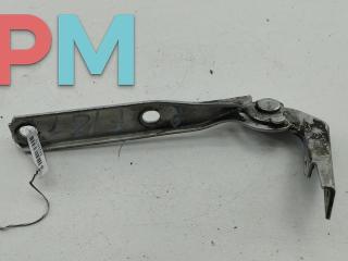 петля капота правая Volkswagen Passat B5 1997, серый, седан, 3B0823302