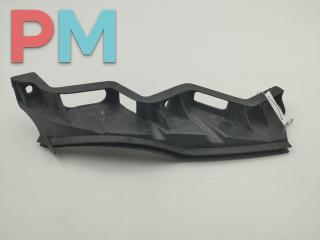 кронштейн переднего бампера Volkswagen Passat B6 2006, 2.0 л., дизель, МКПП, чёрный, универсал, 3C0807889