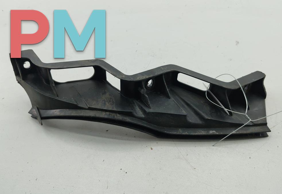 крепление ( кронштейн ) крыла Volkswagen Passat B6 2008, универсал, 3C0807889 - фото №1