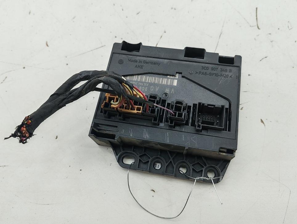 блок комфорта Volkswagen Passat B6 2007, 2.0 л., дизель, МКПП, синий, универсал, 3C0959433R