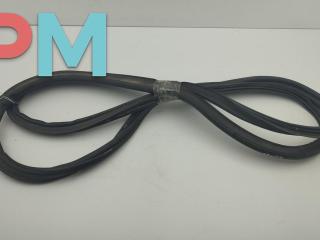 Уплотнитель крышки (двери) багажника Volkswagen Passat B6 2005, 2.0 л., бензин, АКПП, чёрный, универсал