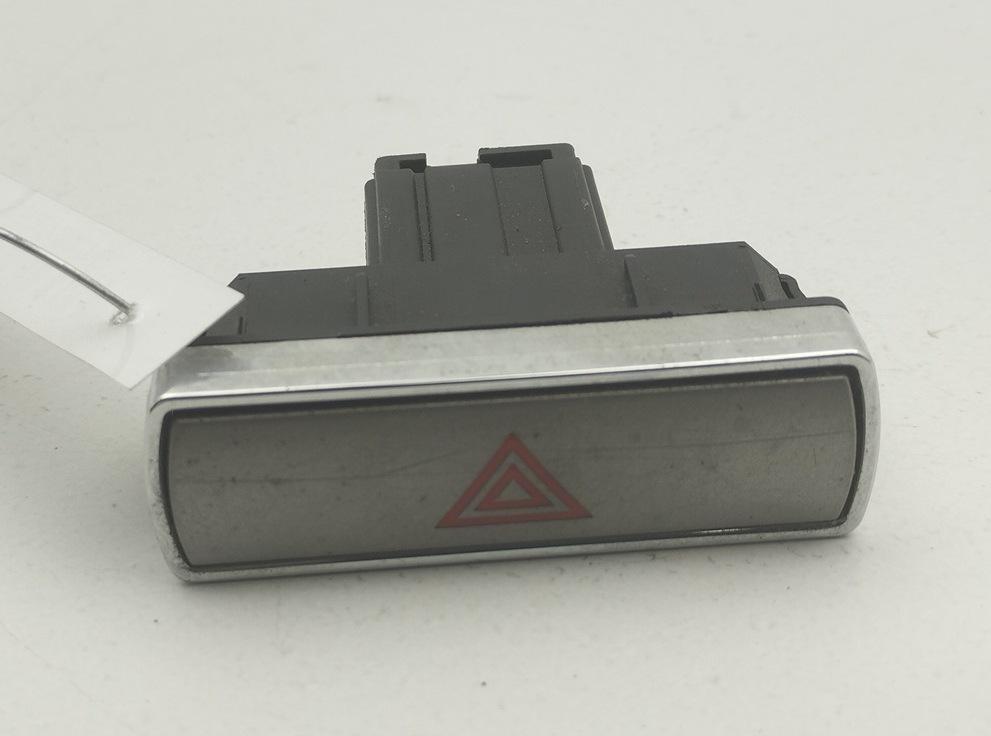 кнопка аварийной сигнализации Ford Mondeo IV 2009, 2.0 л., дизель, АКПП, белый, универсал, 6M2T13A350AB