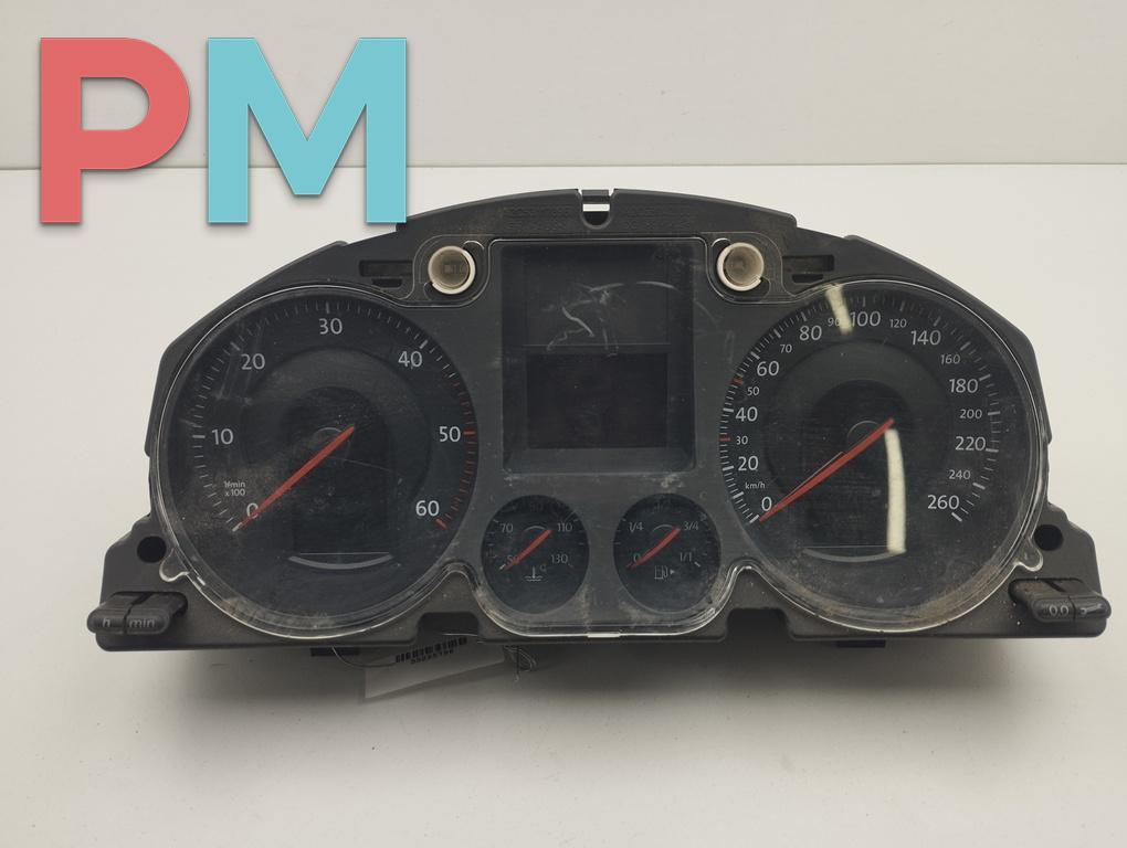 приборная панель Volkswagen Passat B6 2006, 2.0 л., дизель, МКПП, чёрный, универсал, A2C53194181 - фото №1
