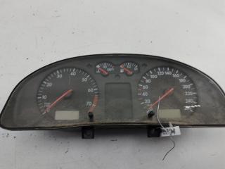 приборная панель Volkswagen Passat B5 1997, 1.6 л., бензин, МКПП, зелёный, универсал, 3B0919861B