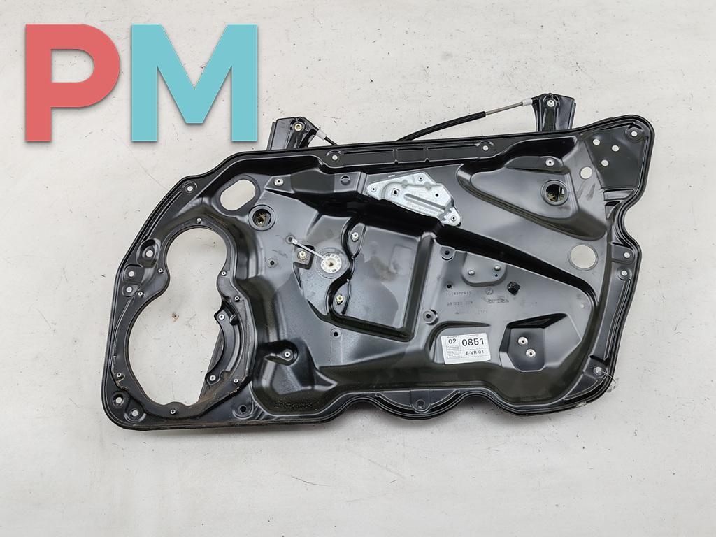 стеклоподъемник электрический передний правый Volkswagen Passat B6 2006, 2.0 л., дизель, МКПП, чёрный, универсал, 3C1837756G - фото №1