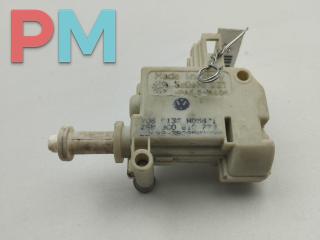 замок лючка топливного бака Volkswagen Passat B6 2006, 2.0 л., дизель, МКПП, чёрный, универсал, 3C0810773