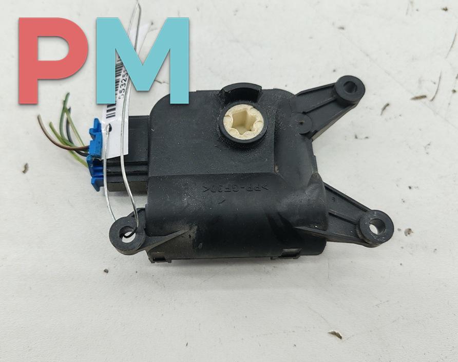 моторчик заслонки печки Volkswagen Passat B6 2007, 2.0 л., дизель, МКПП, синий, универсал, 3C0907511 - фото №1
