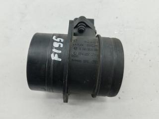 Расходомер (измеритель потока воздуха) Volkswagen Passat B6 2006, 2.0 л., дизель, МКПП, чёрный, универсал, 074906461B