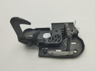 ответная часть (скоба) замка двери Volkswagen Passat B6 2006, 2.0 л., дизель, МКПП, чёрный, универсал, 3C0823480