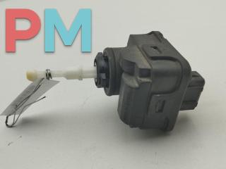 корректор фар Volkswagen Passat B5 1997, 2.3 л., бензин, МКПП, зелёный, седан, 3A0941295