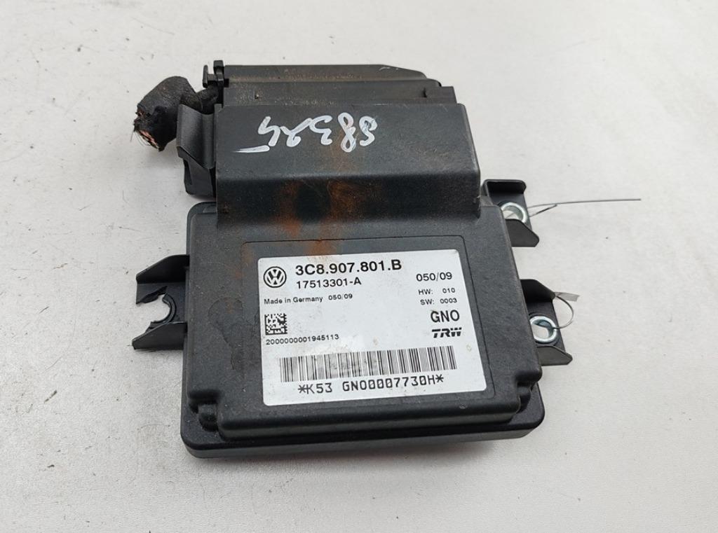 блок управления ручником Volkswagen Passat B6 2009, 1.4 л., бензин, МКПП, чёрный, универсал, 3C8907801B - фото №1