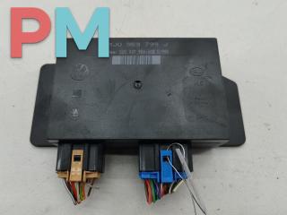 блок комфорта Volkswagen Passat B5 1998, 1.8 л., бензин, МКПП, серый, универсал, 1J0959799J