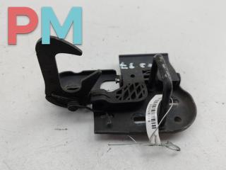 ответная часть (скоба) замка двери Volkswagen Touran 1 поколение [рестайлинг] 2006, 1.4 л., бензин, МКПП, чёрный, минивэн