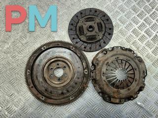 маховик Volkswagen Transporter T4 1998, 1.9 л., дизель, МКПП, белый, микроавтобус, 068105271F