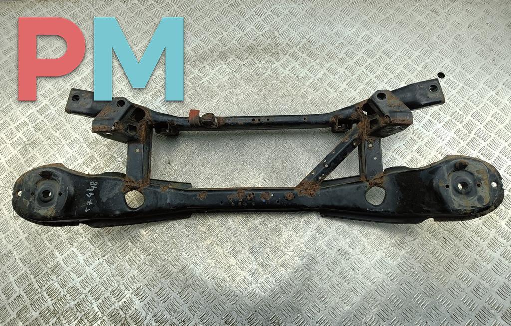 подрамник передний Ford Focus 2 поколение 2004, 1.6 л., i, бензин, МКПП, красный, универсал - фото №1