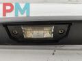 накладка подсветки номера Ford Focus 2 поколение 2006, 1.6 л., i, бензин, МКПП, красный, универсал, 6M51R443404 - фото №6