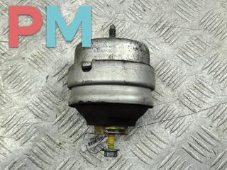 подушка крепления двигателя Audi A4 B7 2005, 2.0 л., бензин, АКПП, серый, универсал, 8E0199382L