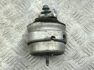 подушка крепления двигателя Audi A4 B7 2005, 2.0 л., бензин, АКПП, серый, универсал, 8E0199382D