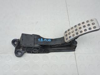 педаль Mercedes-Benz M-Класс W164 2006, 3.0 л., D ML320 CDI, дизель, АКПП, внедорожник 5 дв.