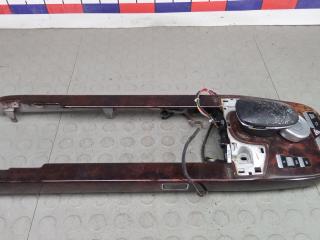 консоль салона (центральная часть) Mercedes-Benz S-Класс W221 2006, 3.0 л., дизель, АКПП, седан