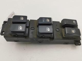 блок управления стеклоподъемниками Hyundai Santa Fe 2 поколение (CM) 2006, 2.2 л., дизель, МКПП, серый, внедорожник 5 дв., 93570-2B060S4
