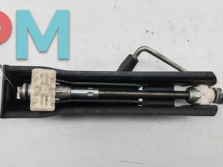 домкрат Mercedes-Benz E-Класс W211/S211 [рестайлинг] 2006, 2.2 л., дизель, МКПП, чёрный, универсал, 2115830215