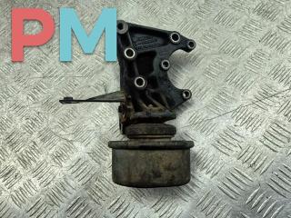 кронштейн двигателя Volkswagen Transporter T4 1994, 2.4 л., дизель, МКПП, зелёный, микроавтобус, 074199207B