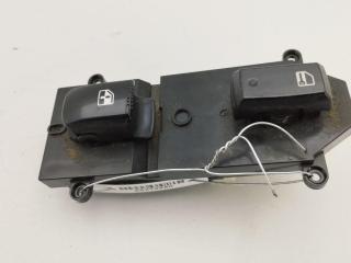 кнопка стеклоподъемника переднего правого Hyundai Santa Fe 2 поколение (CM) 2006, 2.2 л., дизель, МКПП, серый, внедорожник 5 дв., 371510