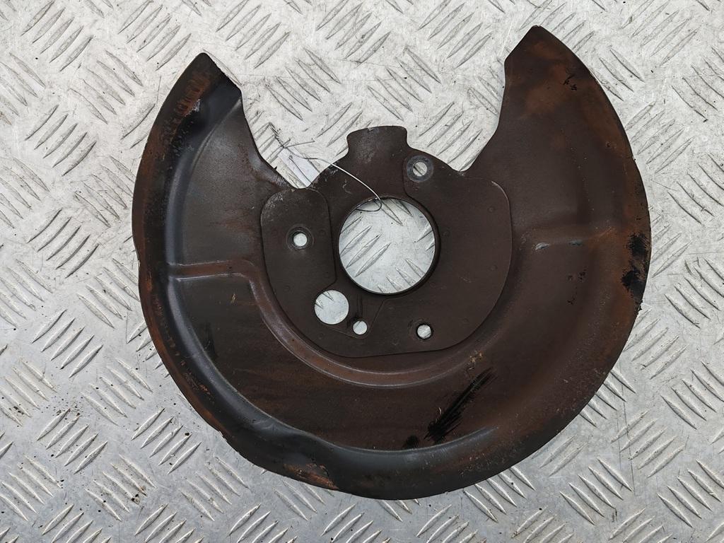 защитный кожух тормозного механизма Nissan Primera P12 2002, 1.8 л., бензин, МКПП, серый, седан