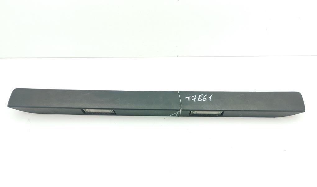 накладка подсветки номера Citroen Jumper 2 поколение 2008, 2.2 л., дизель, МКПП, белый, микроавтобус, 1307272070 - фото №1