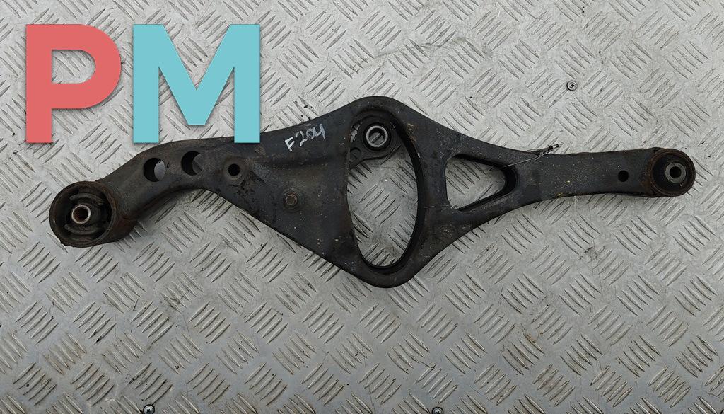 рычаг задний Nissan Primera P12 2002, 1.8 л., бензин, МКПП, серый, седан - фото №1