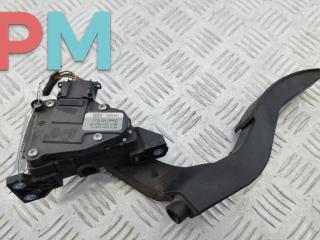 педаль Audi A4 B6 2003, 1.9 л., дизель, МКПП, серый, седан, 8E1721523B