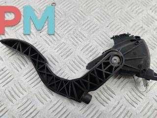 педаль Audi A4 B6 2001, 1.8 л., Ti, бензин, МКПП, серый, седан, 8EI721523A