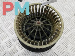моторчик печки Audi 80 8A/B3 1991, 1.8 л., бензин, МКПП, синий, седан, 893819021