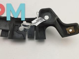 кронштейн переднего бампера Renault Megane 3 поколение 2009, 1.4 л., бензин, МКПП, белый, хетчбэк 5 дв., 620940001R, 820940001R