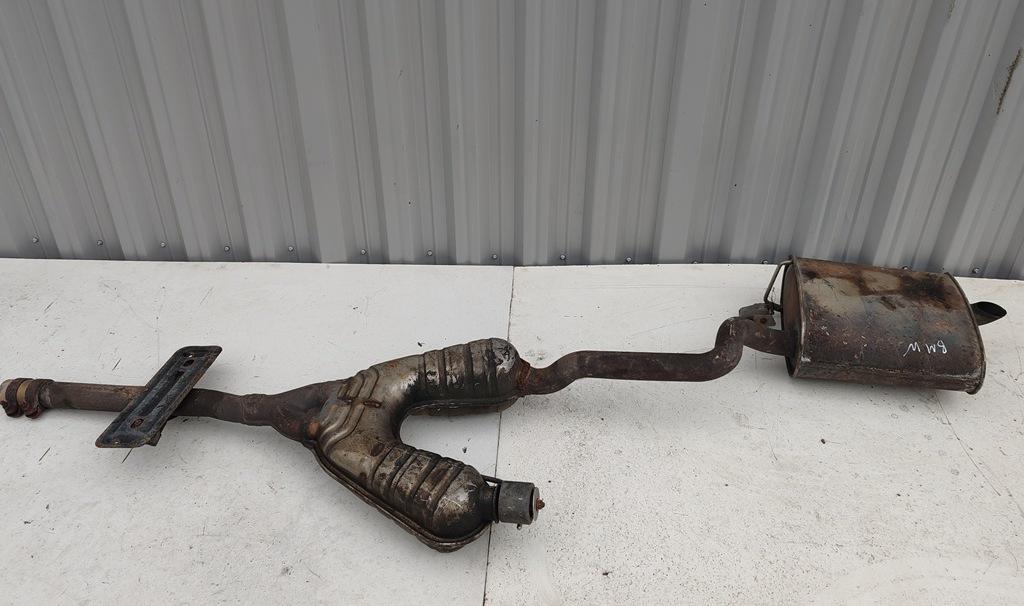 глушитель BMW 5 E39 1997, 2.0 л., бензин, МКПП, синий, седан