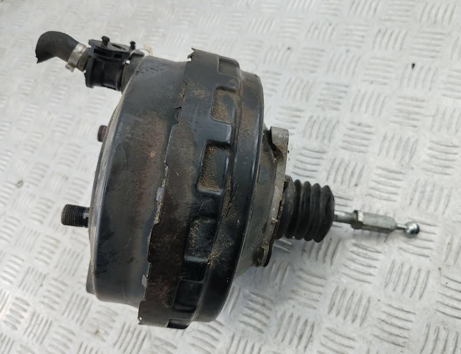 вакуумный усилитель тормозов Audi A4 B7 2005, 2.0 л., бензин, АКПП, серый, универсал, 8E0612105AB