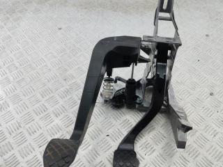 узел педальный (блок педалей) Audi A4 B7 2004, 2.0 л., бензин, МКПП, синий, седан, 8E1721117A